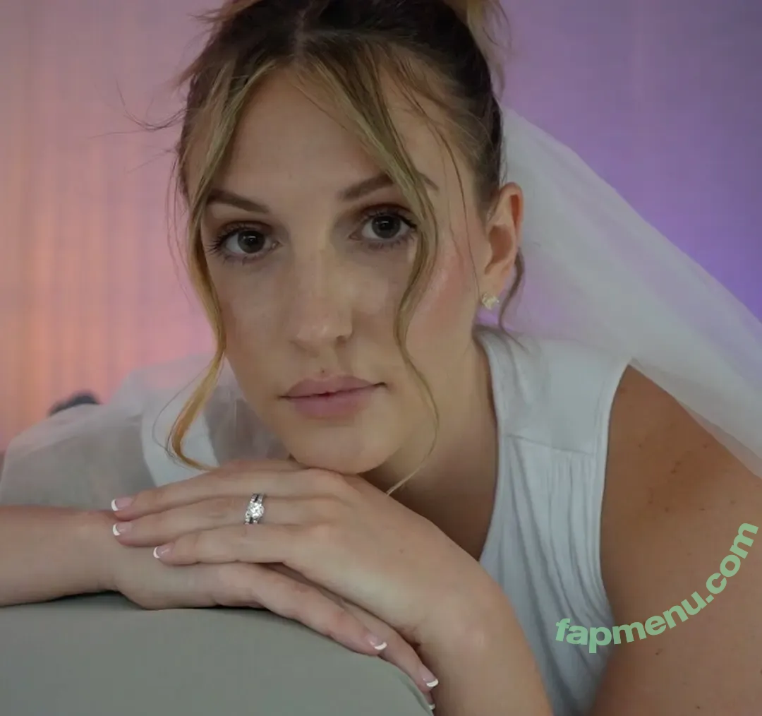Tatum Christine nude photo #0129 (Lil_Olivia / bigtittytatum / bigtittytatumx / tatumchristine_)