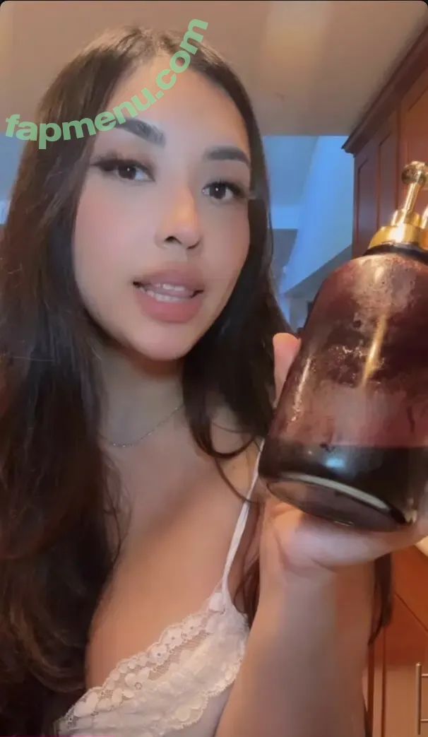 Taykittie nude photo #0016 (nottaykittie)