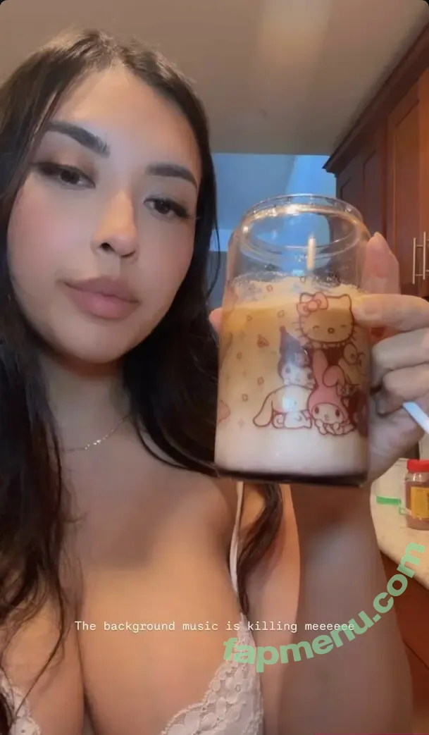 Taykittie nude photo #0019 (nottaykittie)