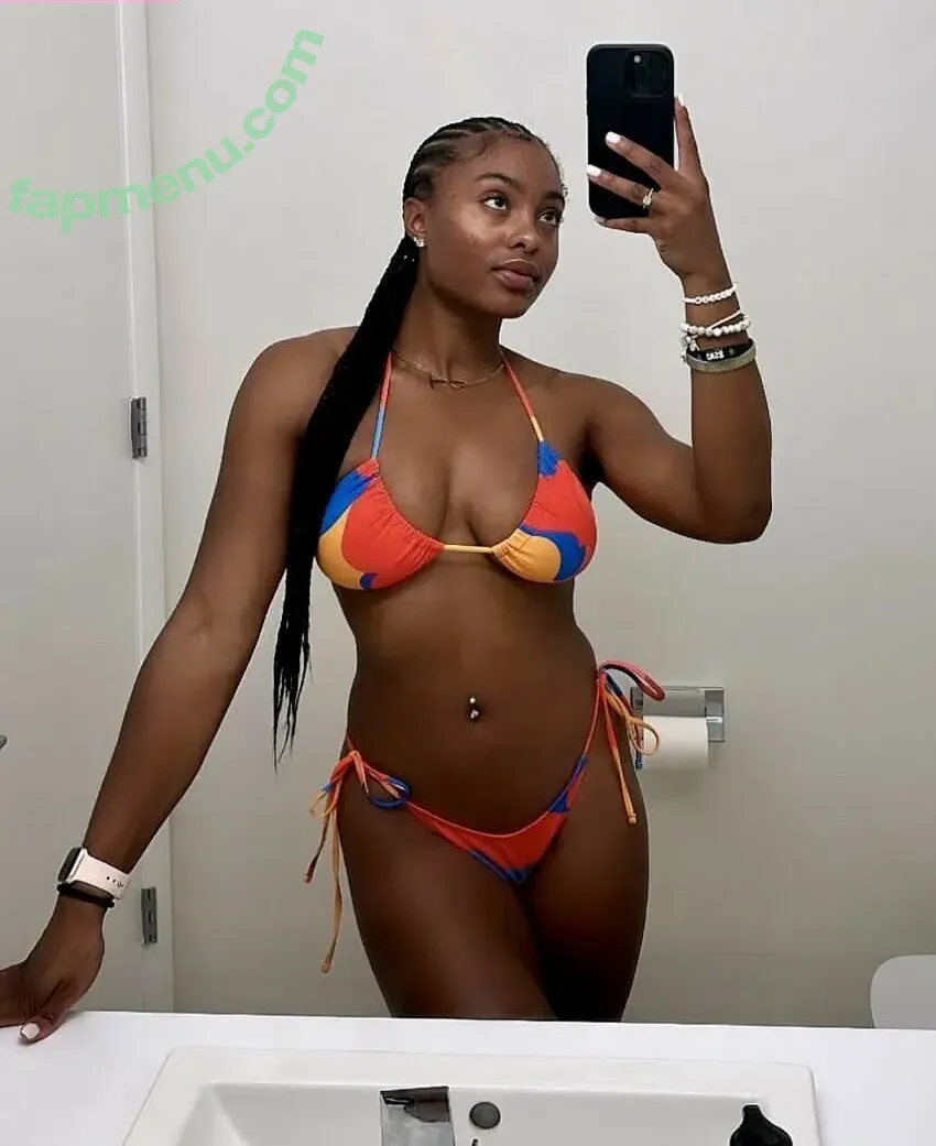 Taylor McKinnon nude photo #0010 (taaayyylorrrrr)