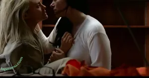 Taylor Schilling / piperschilling nude photo #0002
