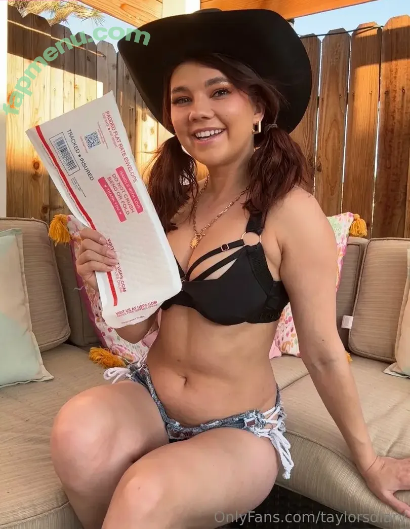 taylorsdiary nude photo #0002 (taylorsdiary)