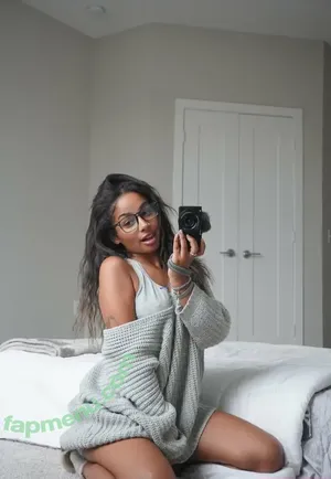 taylorxtaylor / nicholebadger / taylor_bootsma nude photo #0031