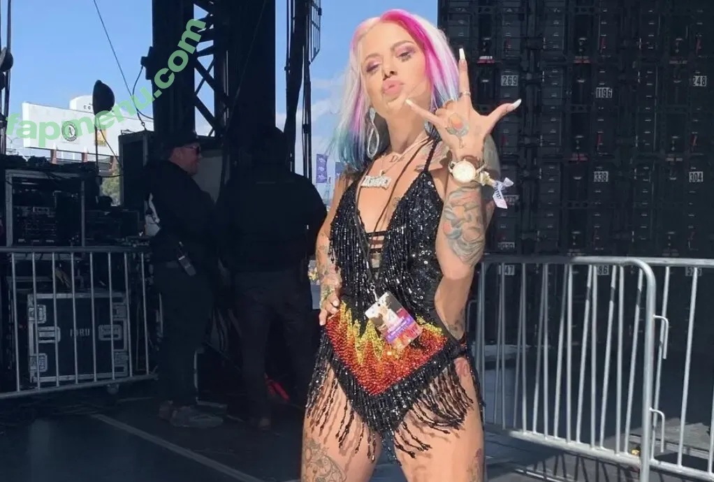 taymoney nude photo #0003 (taymoney)