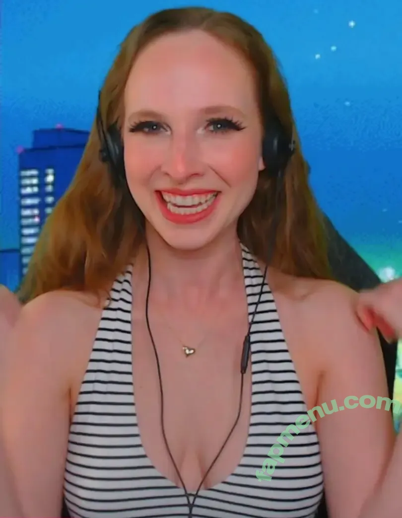 TayRae nude photo #0012 (tayraegems / teerae)