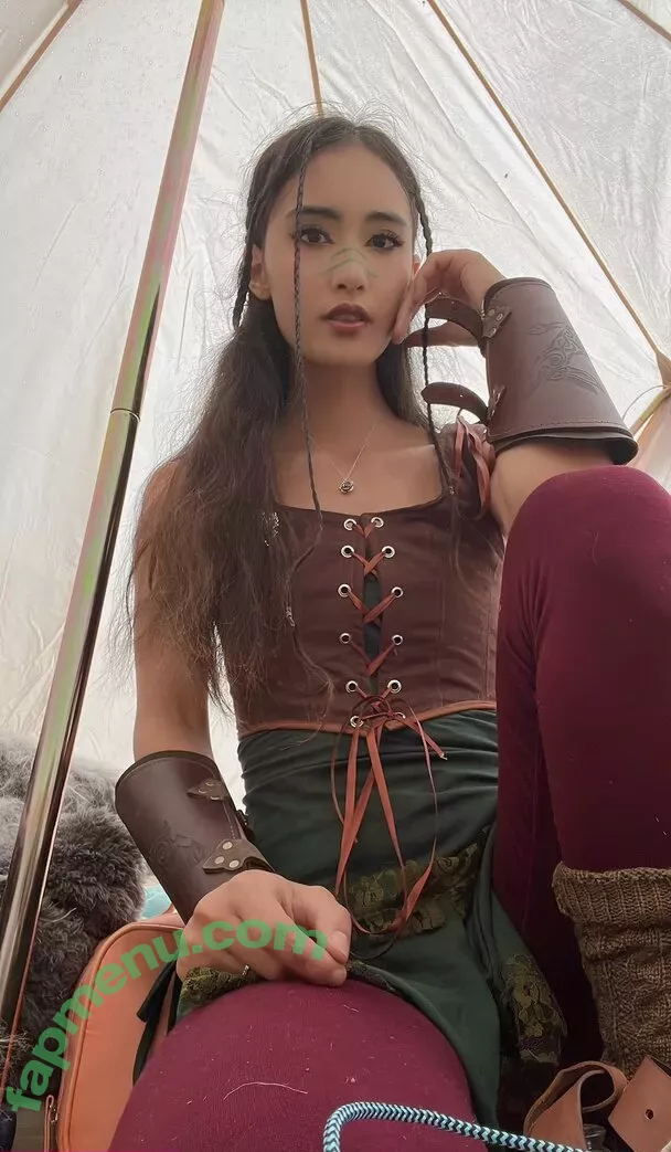 Tayszea nude photo #0033 (TayTheElfQueen / rosiesapothecary)