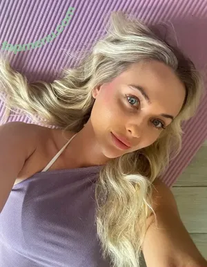  nude photo #0005