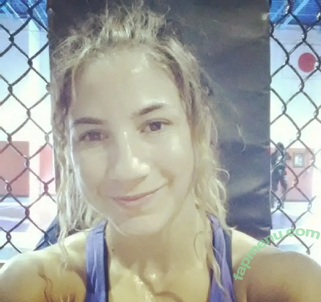 Tecia Pennington nude photo #0059 (UFC Fighter / teciatorres)