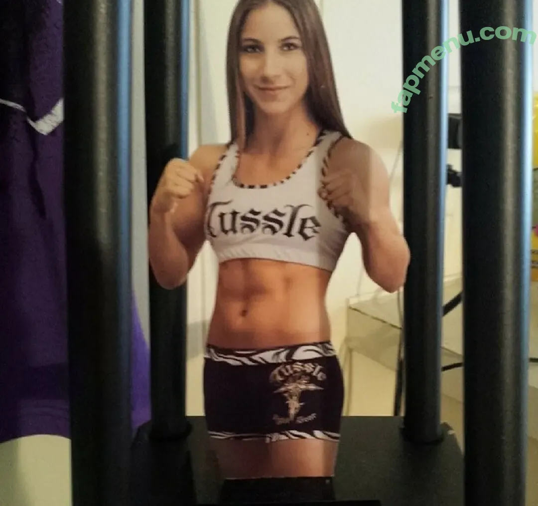 Tecia Pennington nude photo #0062 (UFC Fighter / teciatorres)
