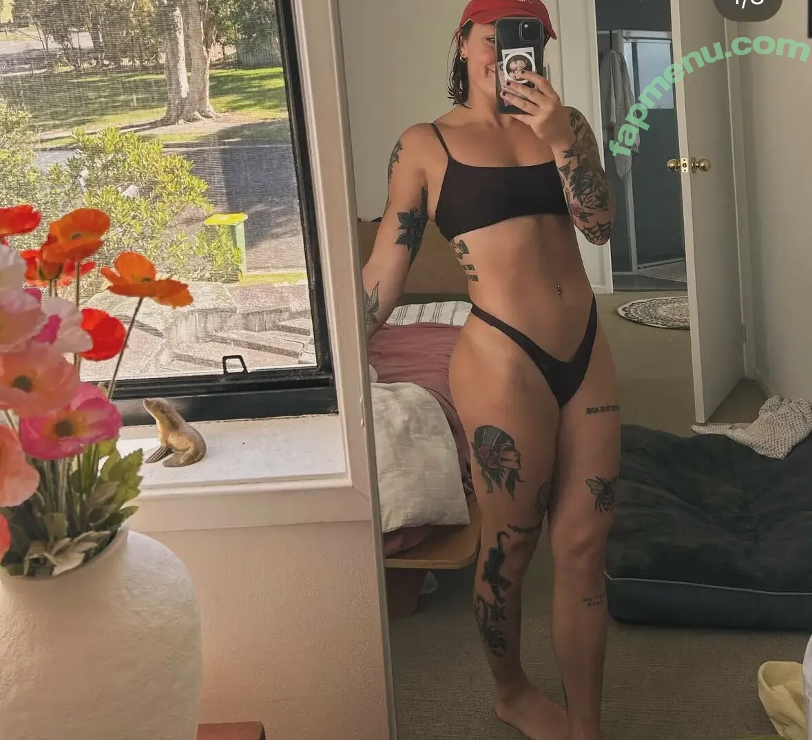 Teeteee16 nude photo #0018 (__taaylorrr__)