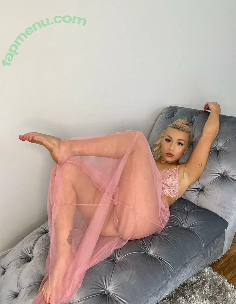 tellyourbrokefriends nude photo #0017 (chubbycheeksmeadery)