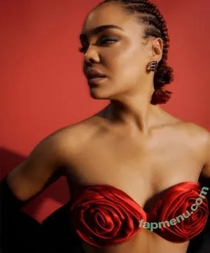 Tessa Thompson / tessamaethompson nude photo #0113
