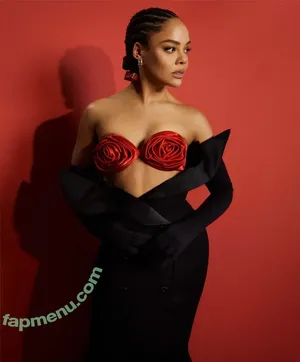 Tessa Thompson / tessamaethompson nude photo #0114
