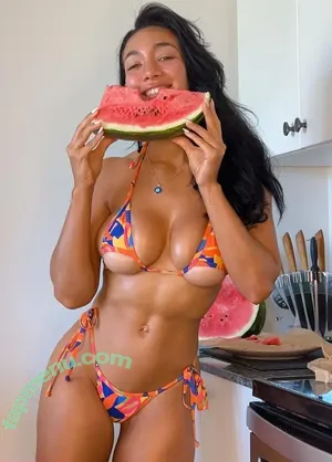 tessalyneofficial / tessa_rae_evelyn nude photo #0033