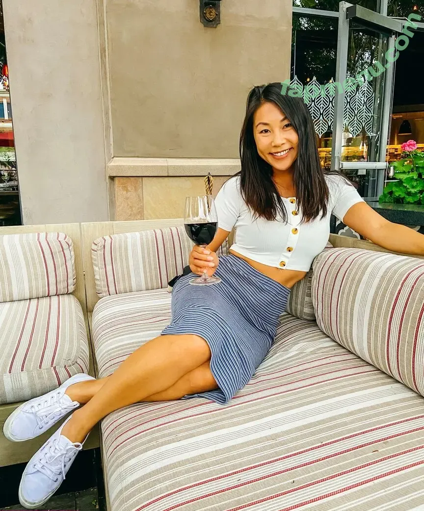 That Jenn Girl nude photo #0120 (Jennifer Chiu / jenn_l / thatjenngirl / thatjennngirl)