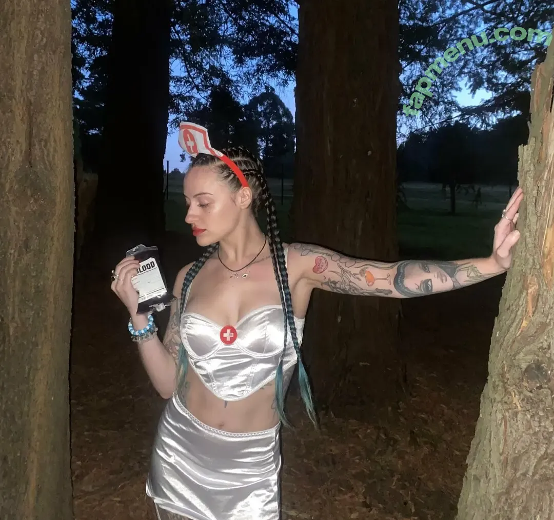 thataquariusbitch nude photo #0013 (thataquariusbitch)
