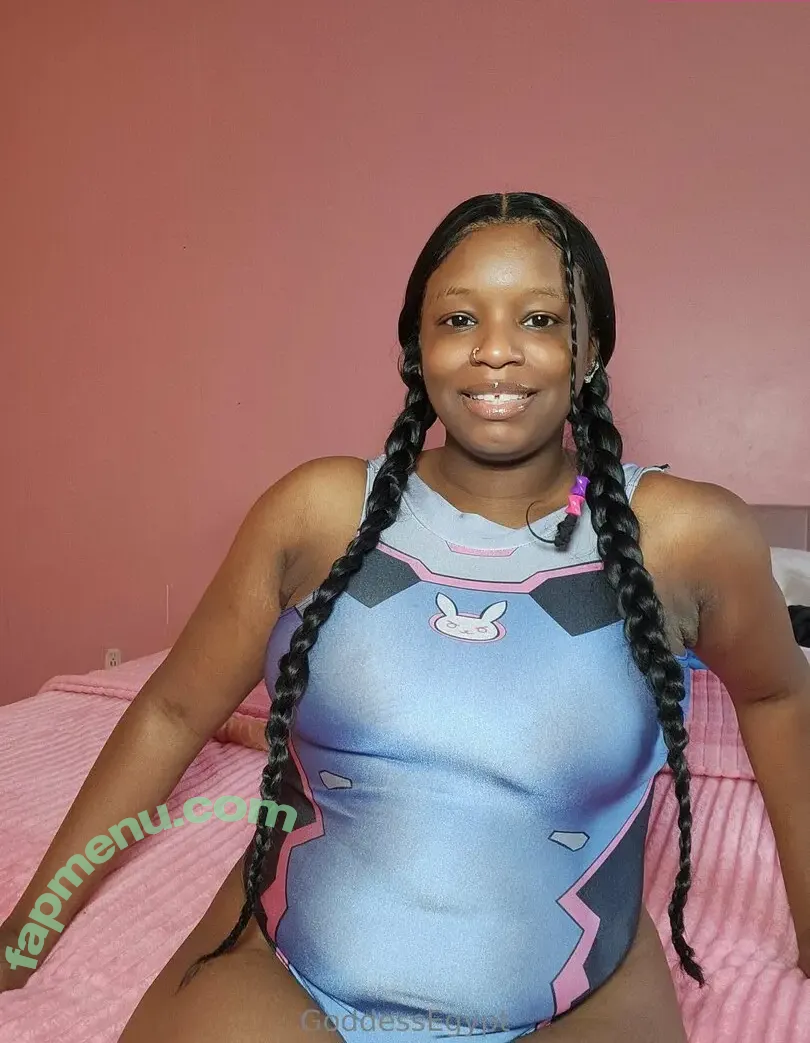 thatchocobxtch nude photo #0042 (thatchocobxtch2)