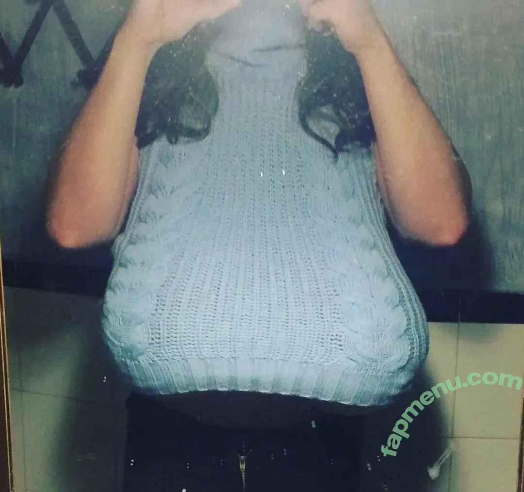 thatheatherbeck nude photo #0004 (thatheatherbeck)