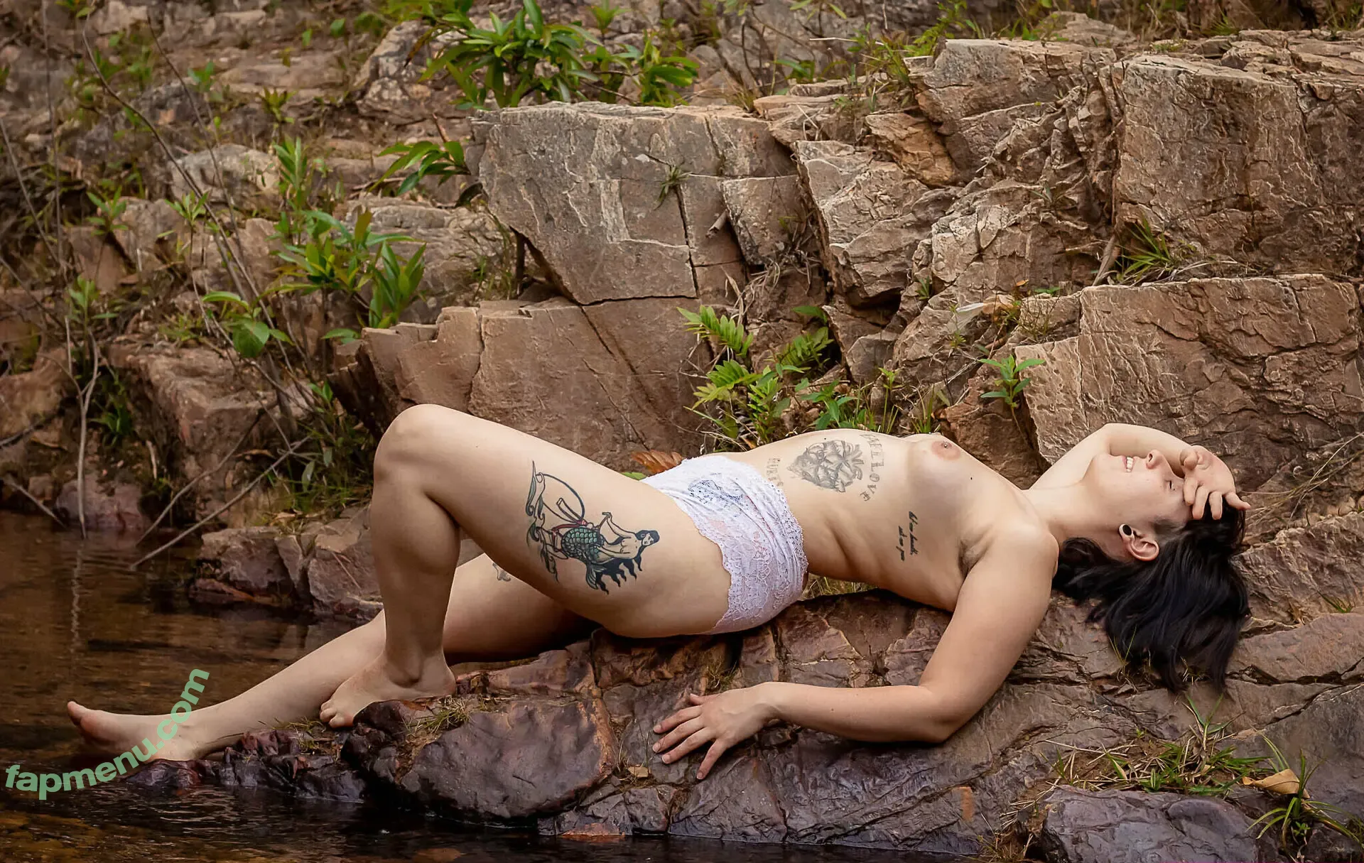 thatmisslilith nude photo #0018 (thatmisslilith)