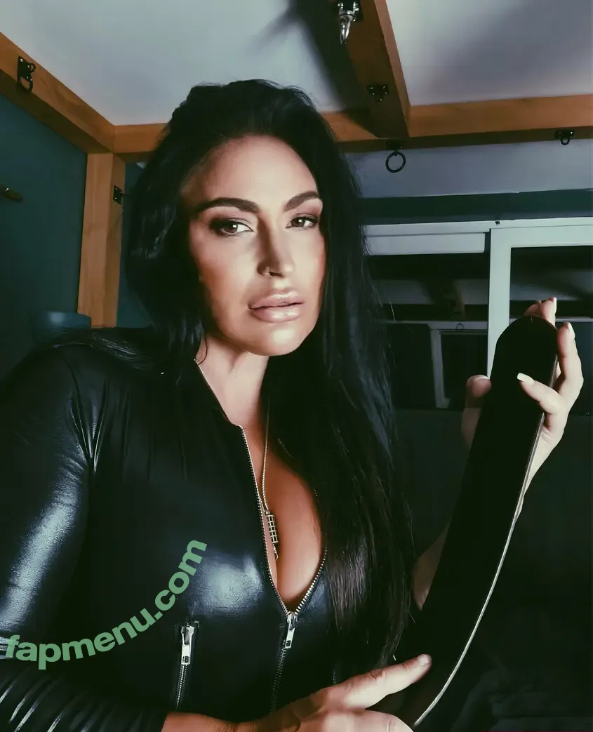 the_modern_wife nude photo #0005 (amodernwife)