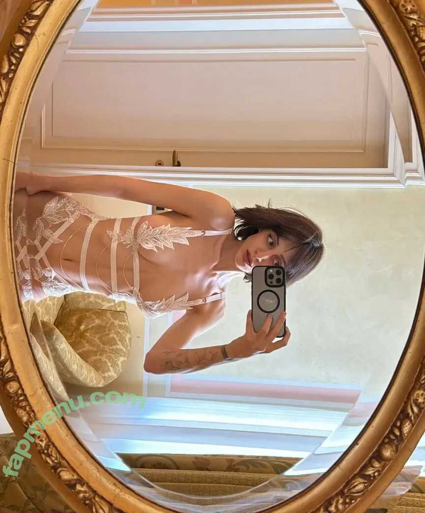 the.very.elfa nude photo #0013 (the.very.elfa)