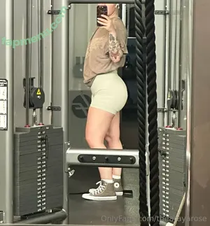  nude photo #0009