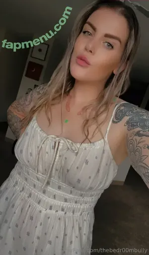 thebedr00mbully / therealarieydior nude photo #0055