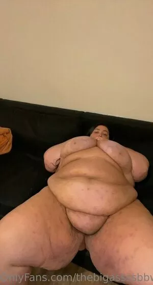 thebigassssbbw1 / thebigglooom nude photo #0005
