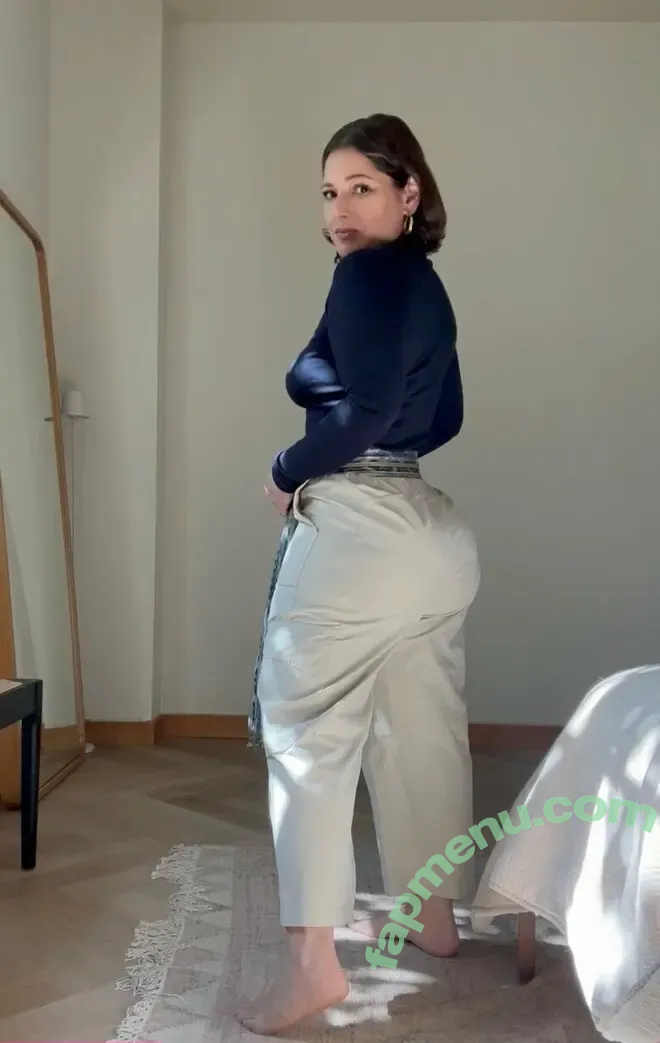 thebumbumqueen nude photo #0009 (ana.pessack)