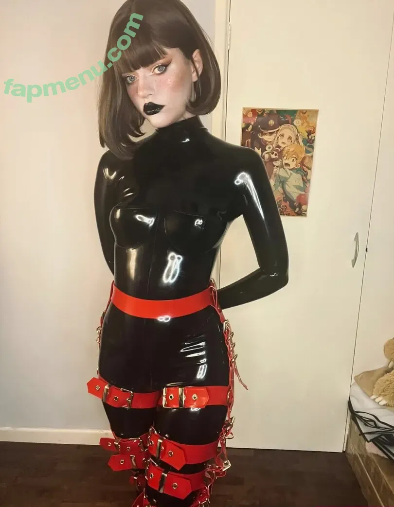 thecutestkittycat nude photo #0615 (thecutestkittycat)