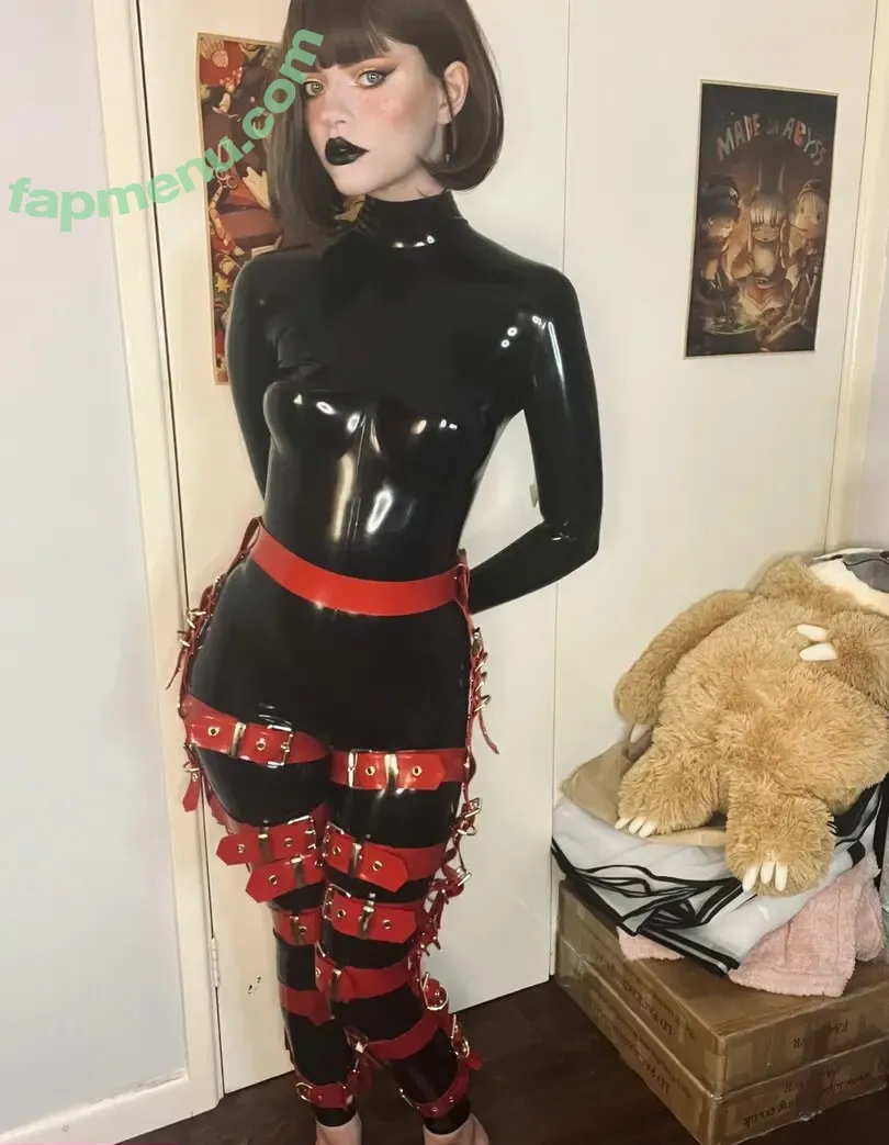 thecutestkittycat nude photo #0626 (thecutestkittycat)