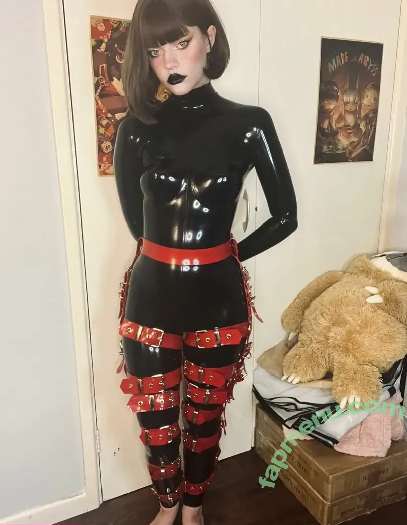 thecutestkittycat nude photo #0627 (thecutestkittycat)