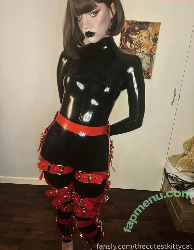 thecutestkittycat nude photo #0631 (thecutestkittycat)
