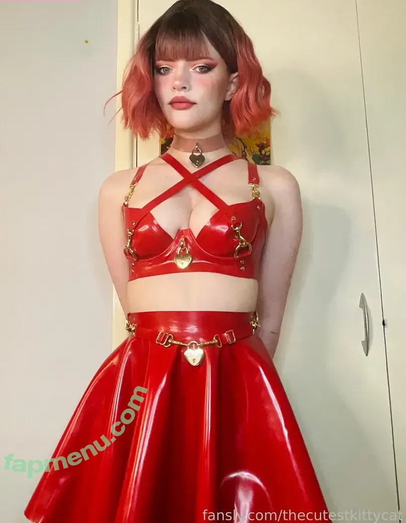 thecutestkittycat nude photo #0715 (thecutestkittycat)