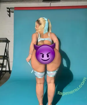  nude photo #0001