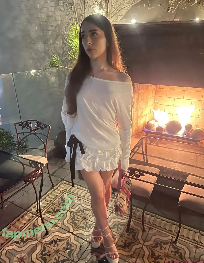 theestefania nude photo #0046 (thestefania)