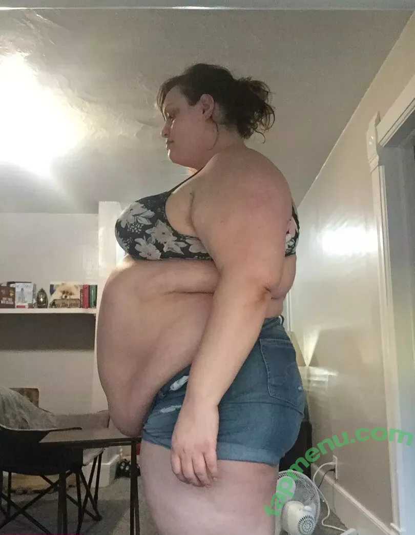 theillusiveham nude photo #0003 (theillusiveham)