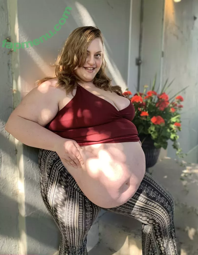 theillusiveham nude photo #0090 (theillusiveham)