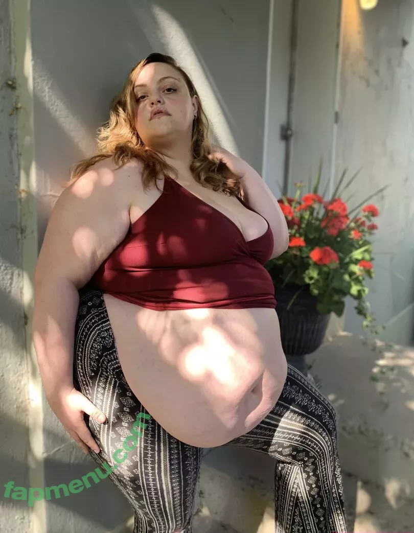 theillusiveham nude photo #0092 (theillusiveham)