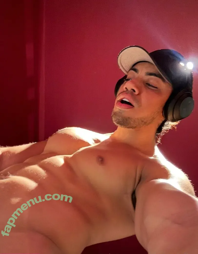 thejasondiaz nude photo #0046 (thejasondiaz)