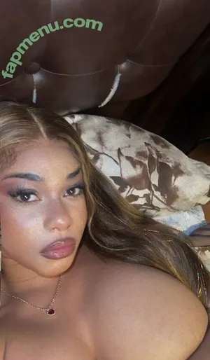  nude photo #0002