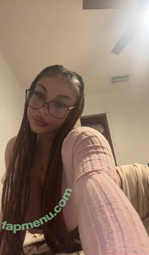 thekaylaverse nude photo #0037 (thekaylaverse)