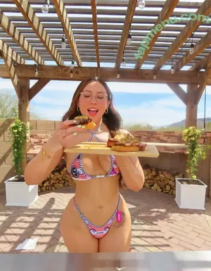 thekimberlysanchez / officialcheekykim nude photo #0016