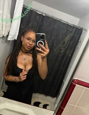 thekiranoir / _thekiranoirgram12 nude photo #0325