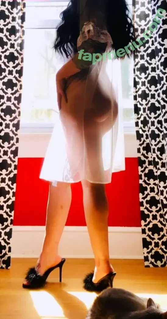 TheLakenessMonster nude photo #0001 (TheLakenessMonster)