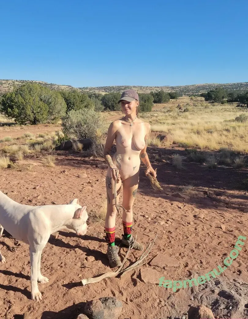 themischiefs nude photo #0023 (mrsmischief2.0)