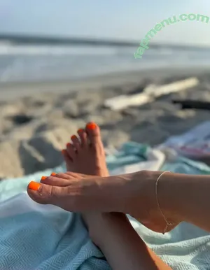  nude photo #0002
