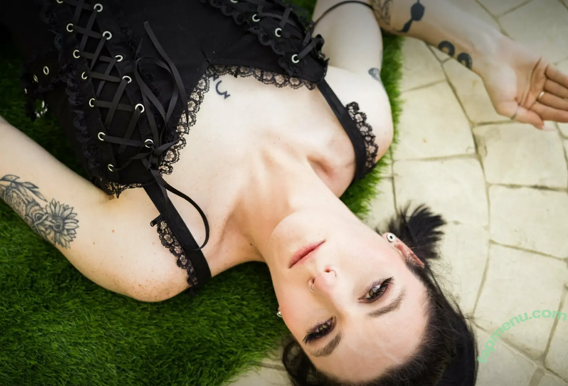 thenikkinorthh nude photo #0015 (thenikkinorthh)