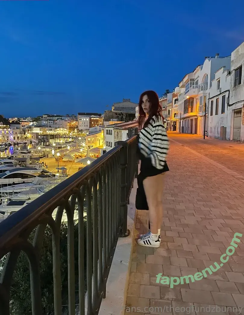 theogfundzbunny nude photo #0001 (theogfundzbunny)