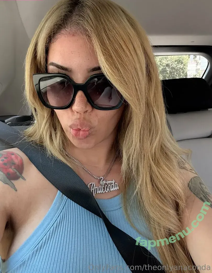 theonlyanaconda nude photo #0100 (AndreaAnaconda / theonlyanaconduh)